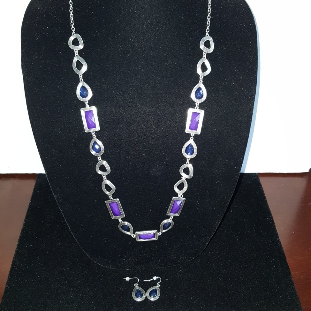 Long purple and silver tone necklace and earring s - Picture 1 of 1