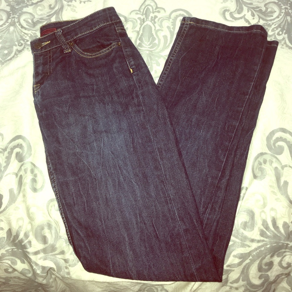Banana Republic Boot Cut Jeans. Size 26/2!