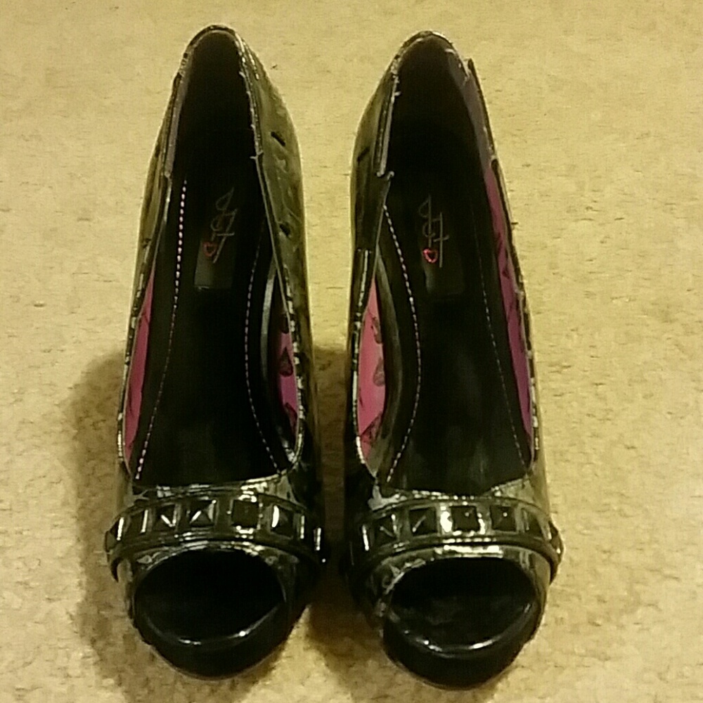 Iron fist high heels