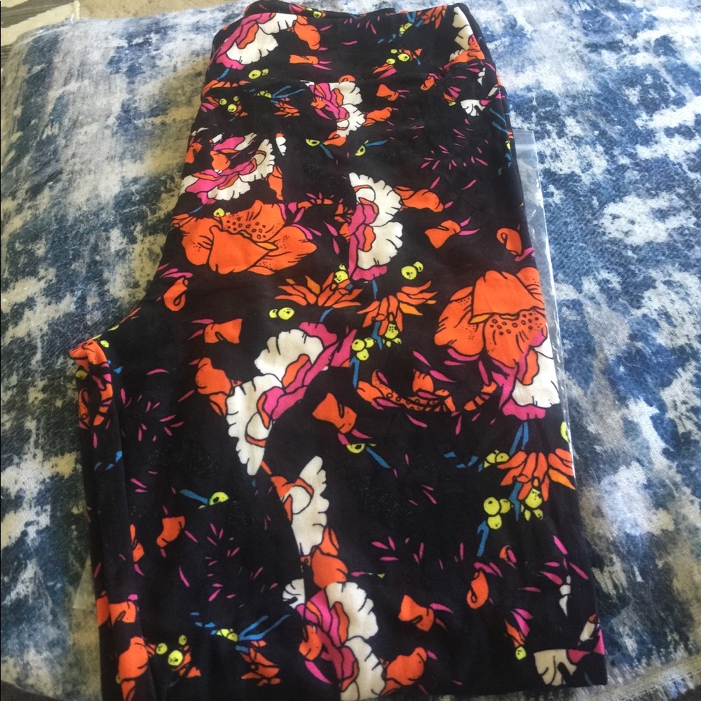 Lularoe T/C new with tag