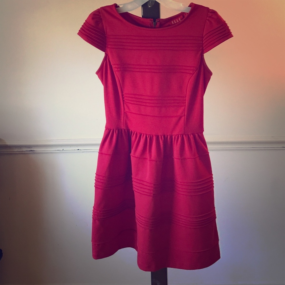 Red cotton dress