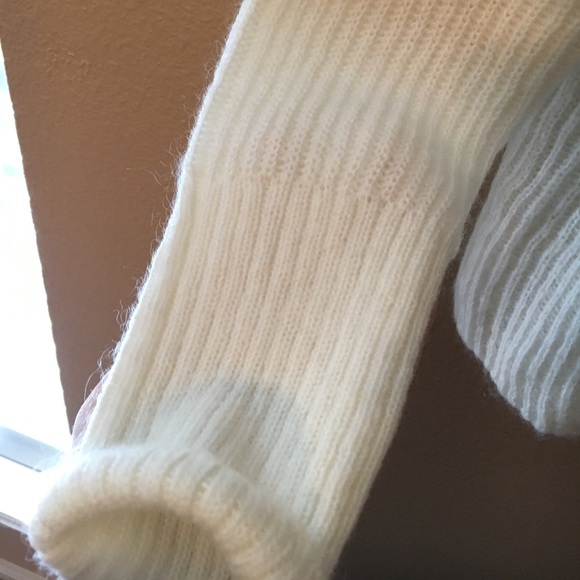 ~Sold~Cream knit sweater! - Picture 2 of 4