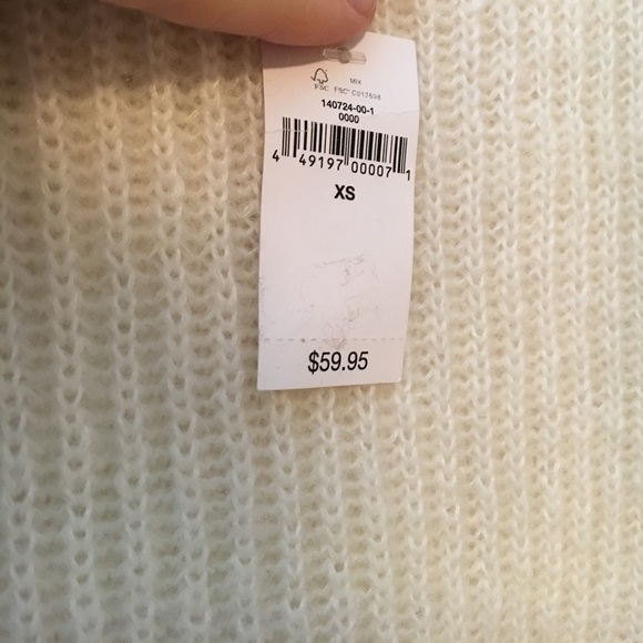 ~Sold~Cream knit sweater! - Picture 4 of 4