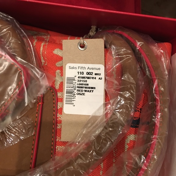 Large PRIORITY heavy canvas weekend luggage tote - Picture 2 of 3