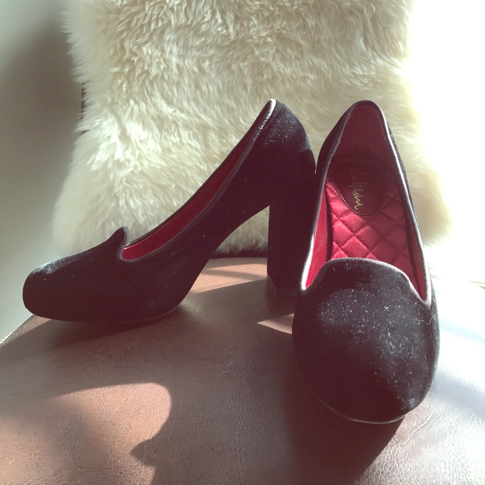 NWOT Cole Haan Nike Air Black Velvet Pump Loafers