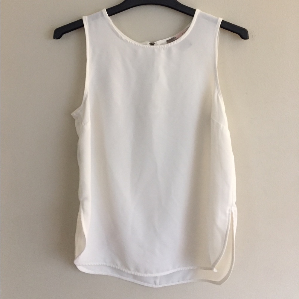Basic white sleeveless blouse