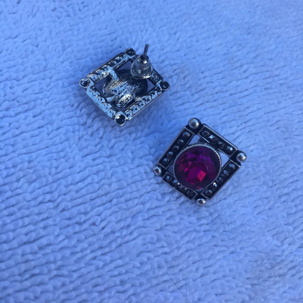 Pink Earrings - Picture 4 of 5