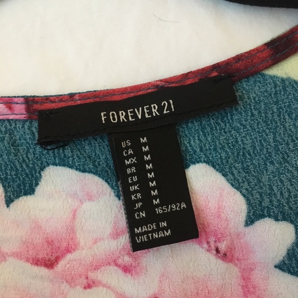 Floral cut out dress - Picture 1 of 3