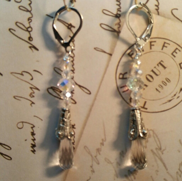 #0144 White Quartz Crystal Earrings - Picture 3 of 3
