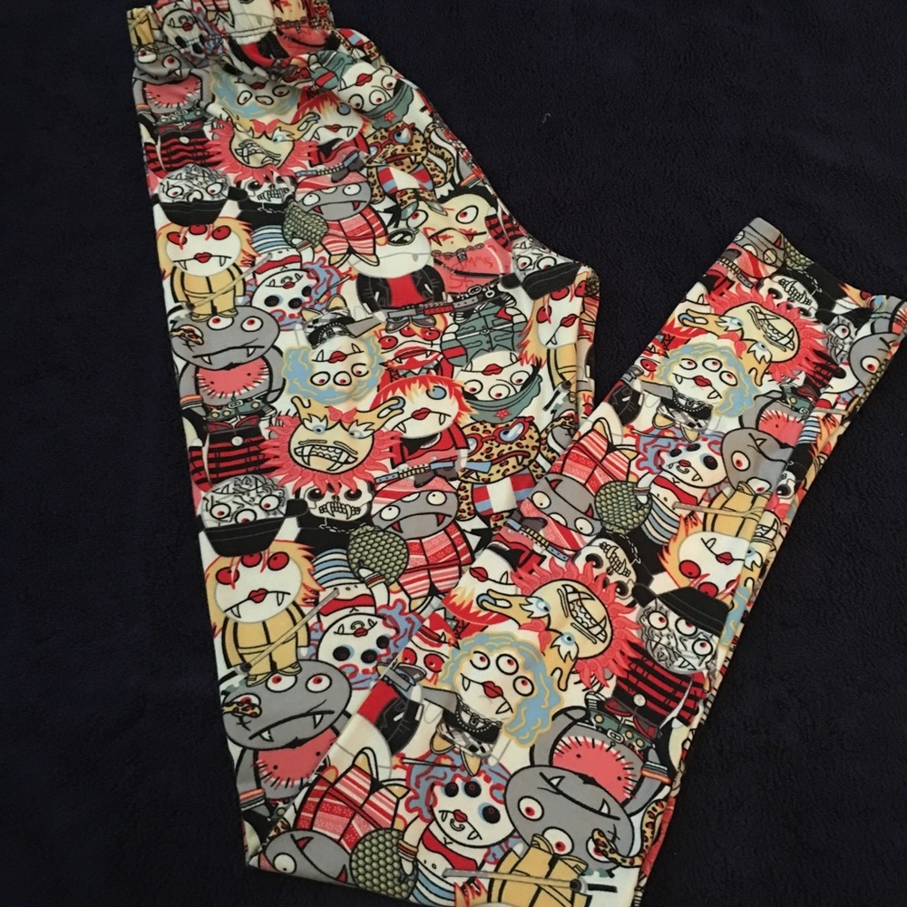 Halloween monster leggings os