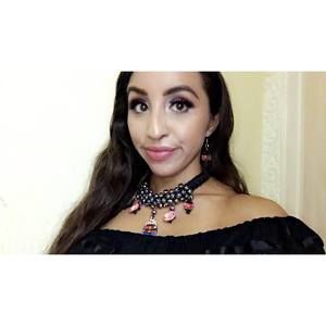 Meet your Posher, Kassandra