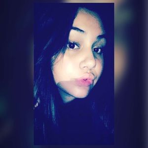Meet your Posher, Marissa