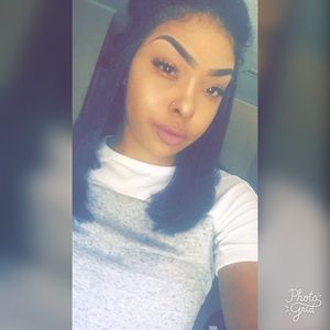 Meet your Posher, Maya