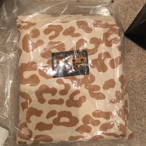 Canvas leopard print market bag