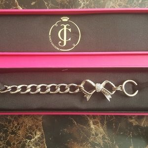 Juicy Couture Silver Bow Carm Braclet