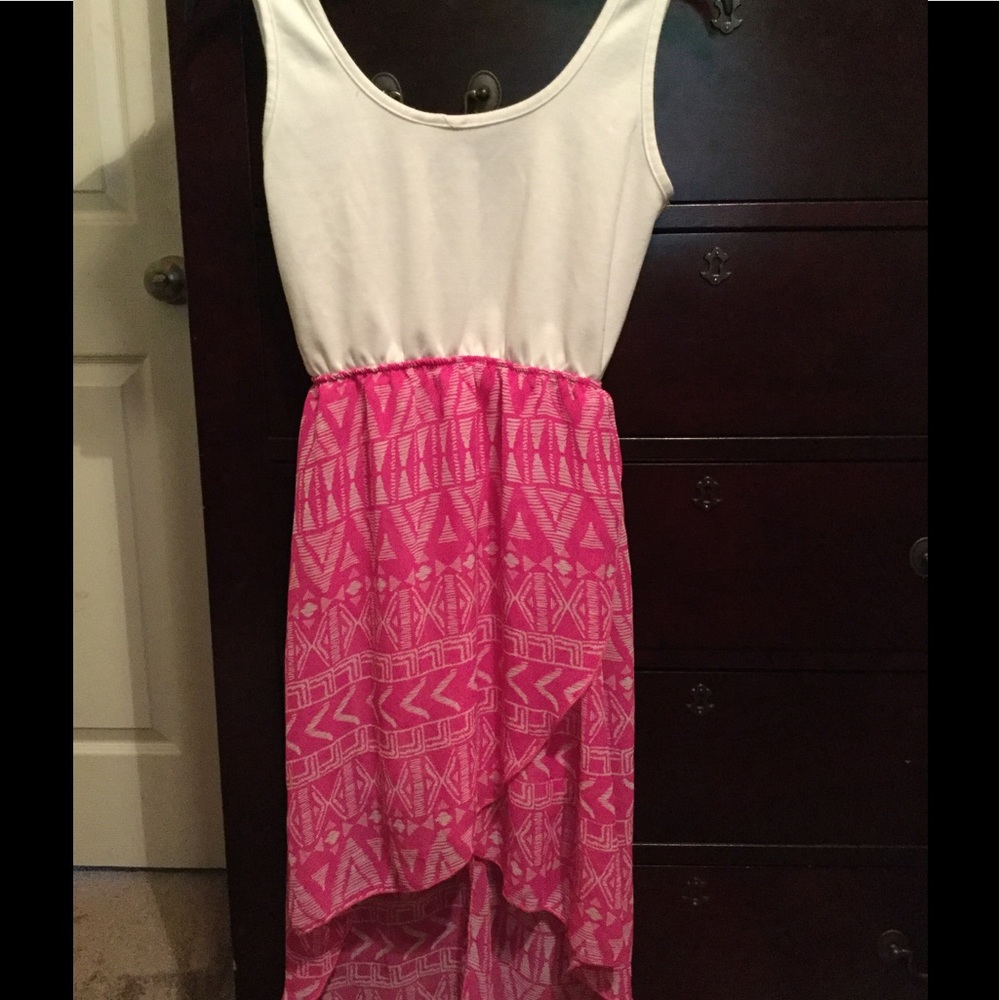 White and pink sleeveless high-low midi dress