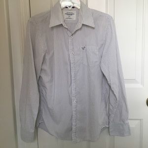 American Eagle Outfitters Long Sleeve Button Up