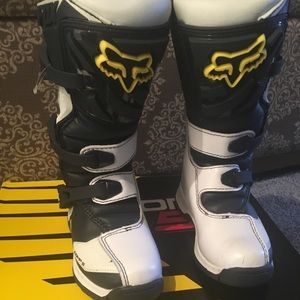 MX dirt bike Fox racing youth comp 5 size 1Y boots