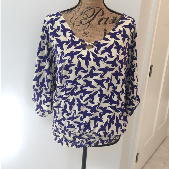 Leifsdottier Blouse - Picture 1 of 5