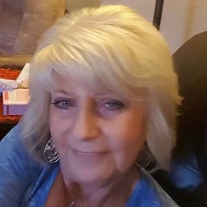 Meet your Posher, Debra
