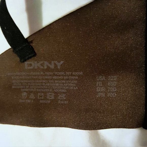 DKNY 32D black demi bra - Picture 2 of 3