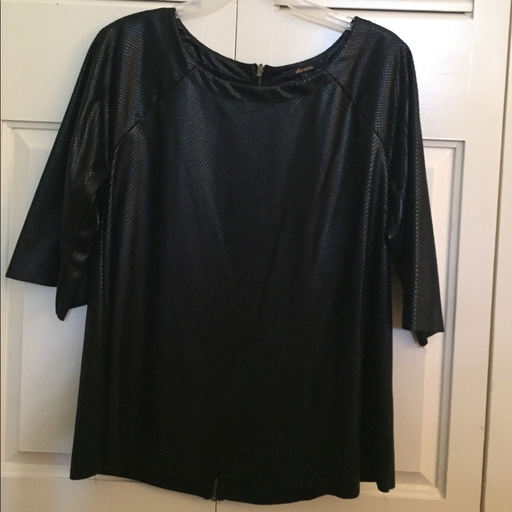 Snake skin top