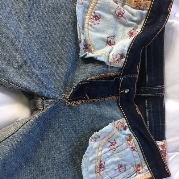 Authentic True Religion Jeans - Size 28 - Picture 3 of 6