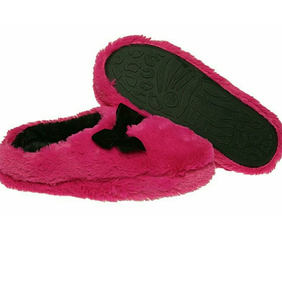INC International Concepts Shoes - INC  plush and comforting clog slippers