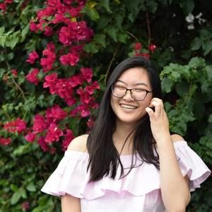Meet your Posher, Kaitlin