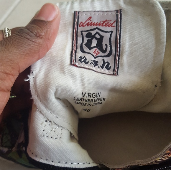 Limited A.S.N High Top Sneakers - Picture 5 of 6