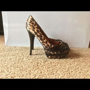 Bamboo Leopard Print Heels