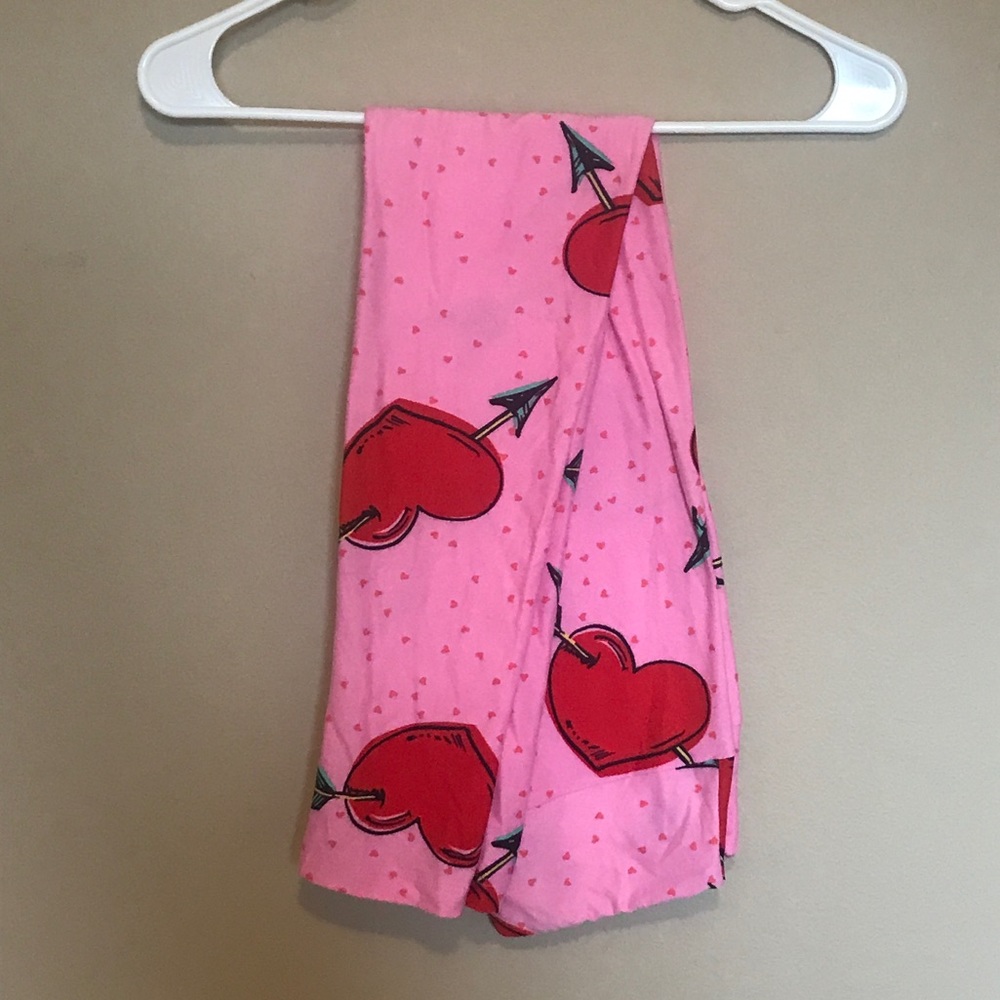 LulaRoe OS Holiday Valentines Day leggings