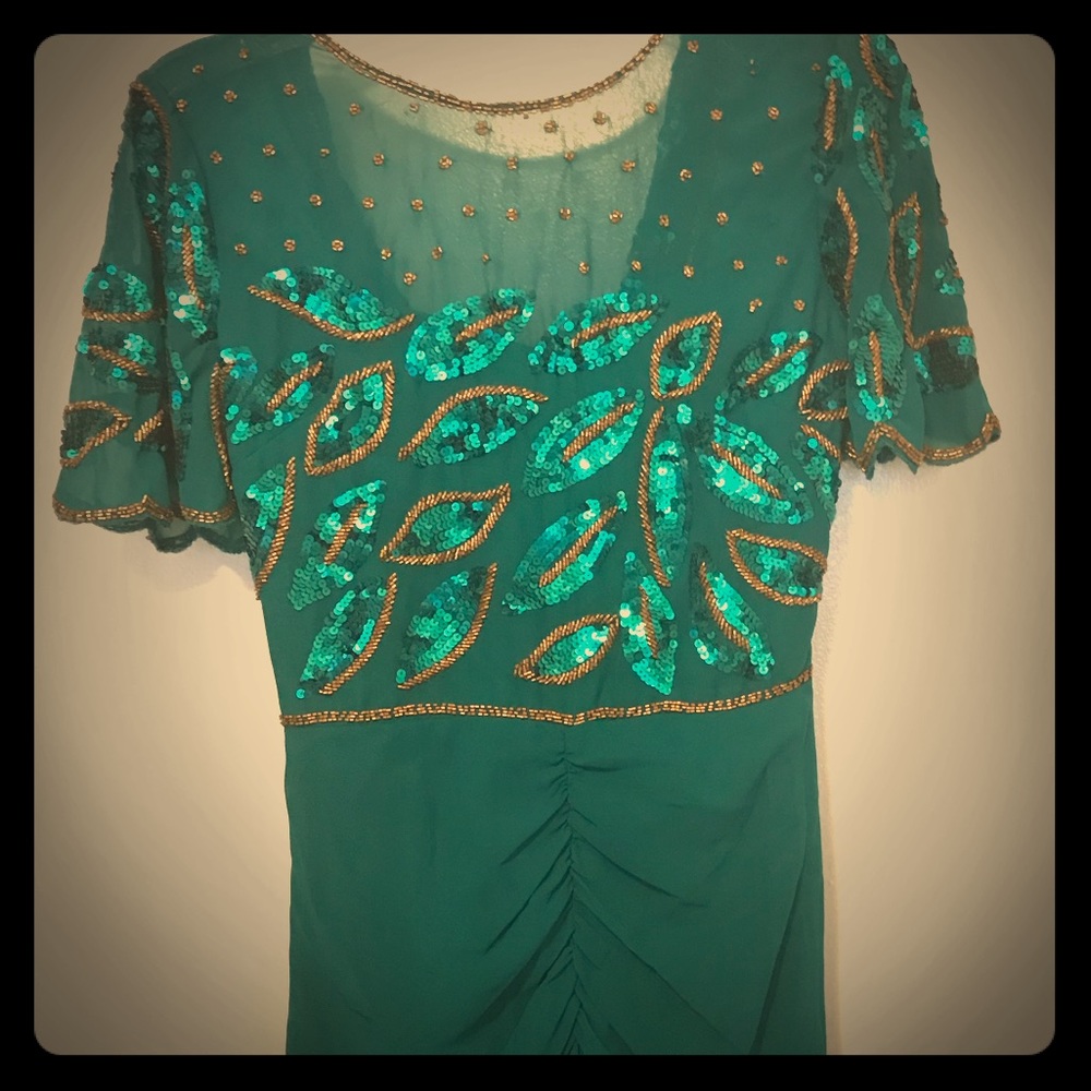NEW VIRGOS LOUNGE Green Sequined Midi Dress