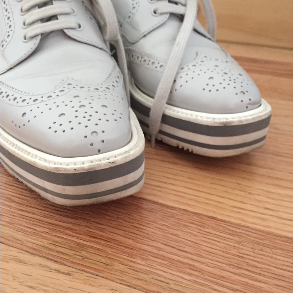 Prada wingtip brogues size 6 - Picture 3 of 3