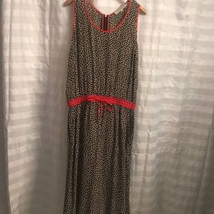 Floral patterned knee length dress.