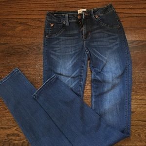 really comfy blue hudson jeans barley worn