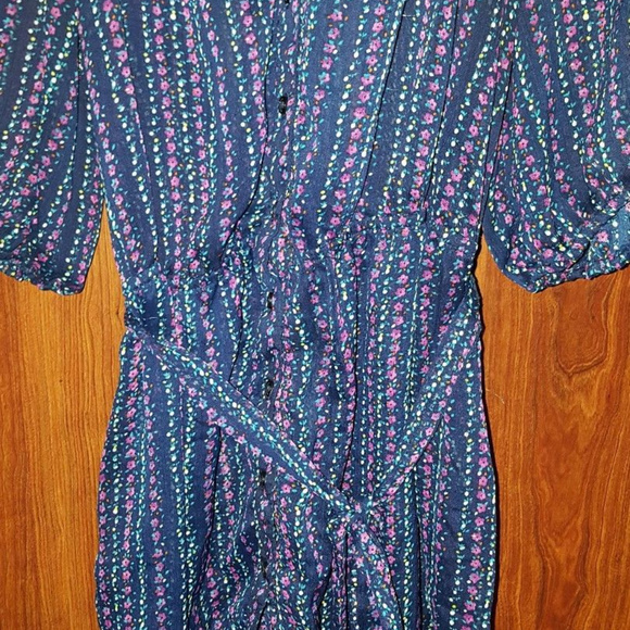 Plus Size 3x Sheer Floral Elbow Length Sleeve Top - Picture 4 of 4