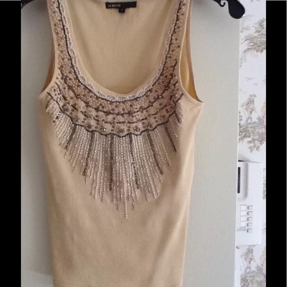 JO NO FUI BEAUTIFUL BEADED TANK TOP 
SIZE S
