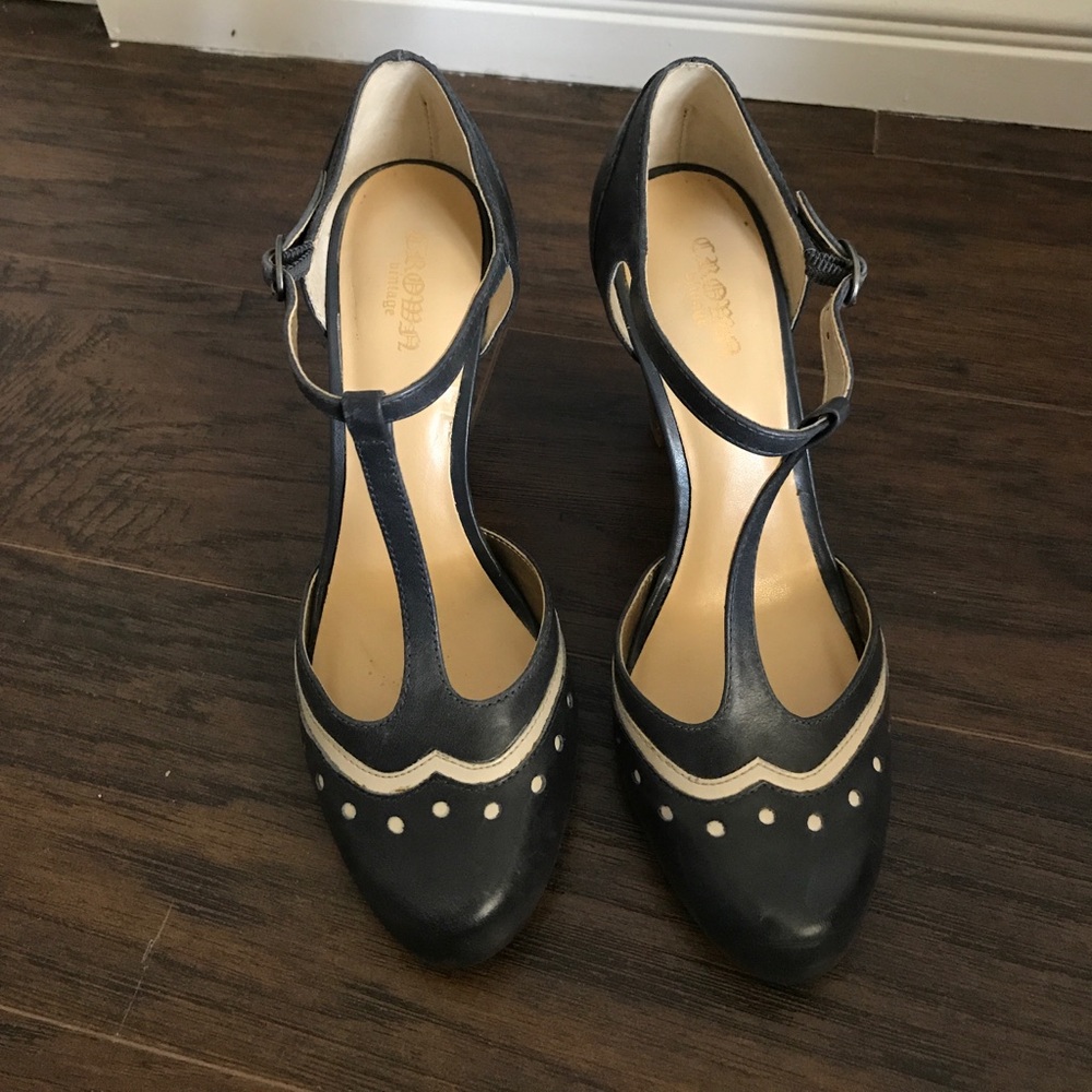 Crown Vintage Heels