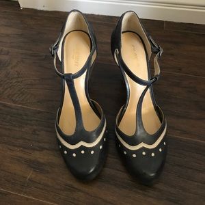 Crown Vintage Heels