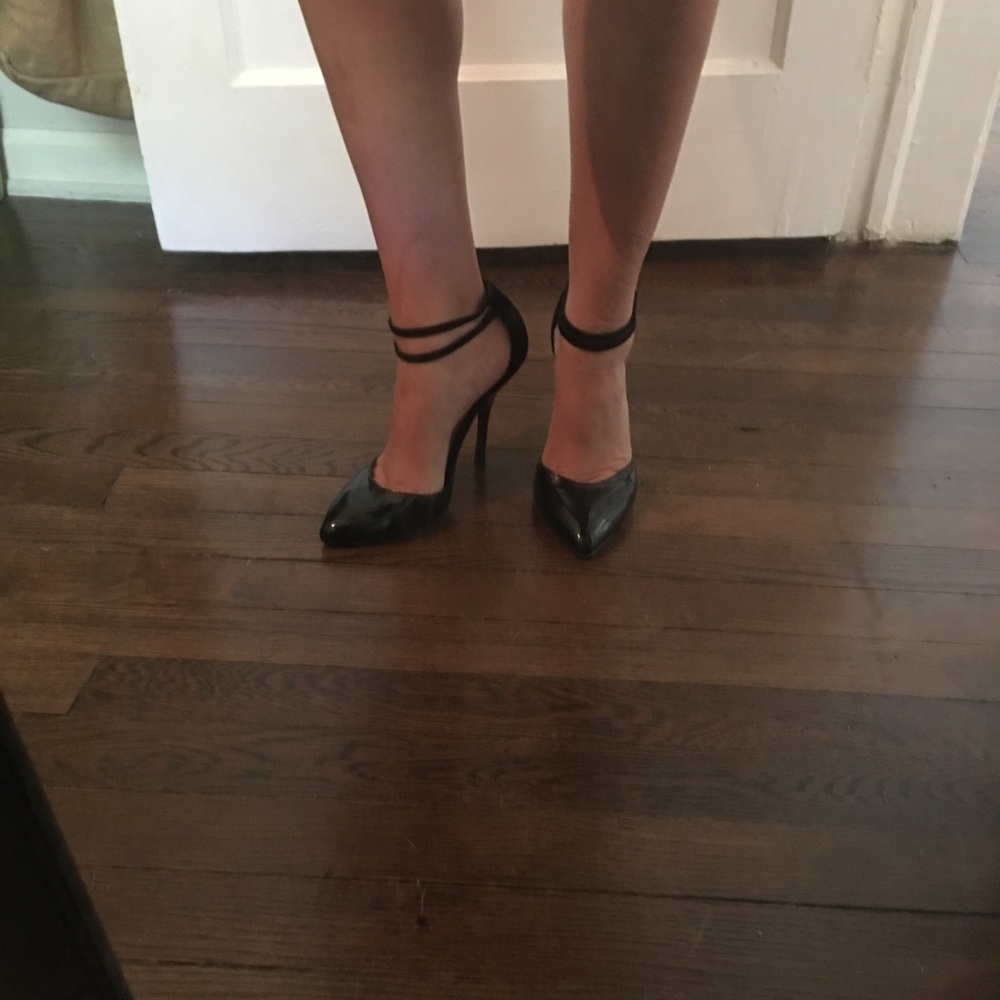 Black patent pumps