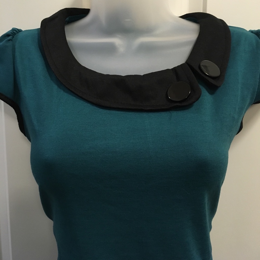 XL Teal and Black Dress (Fits more like a large) - Picture 2 of 3