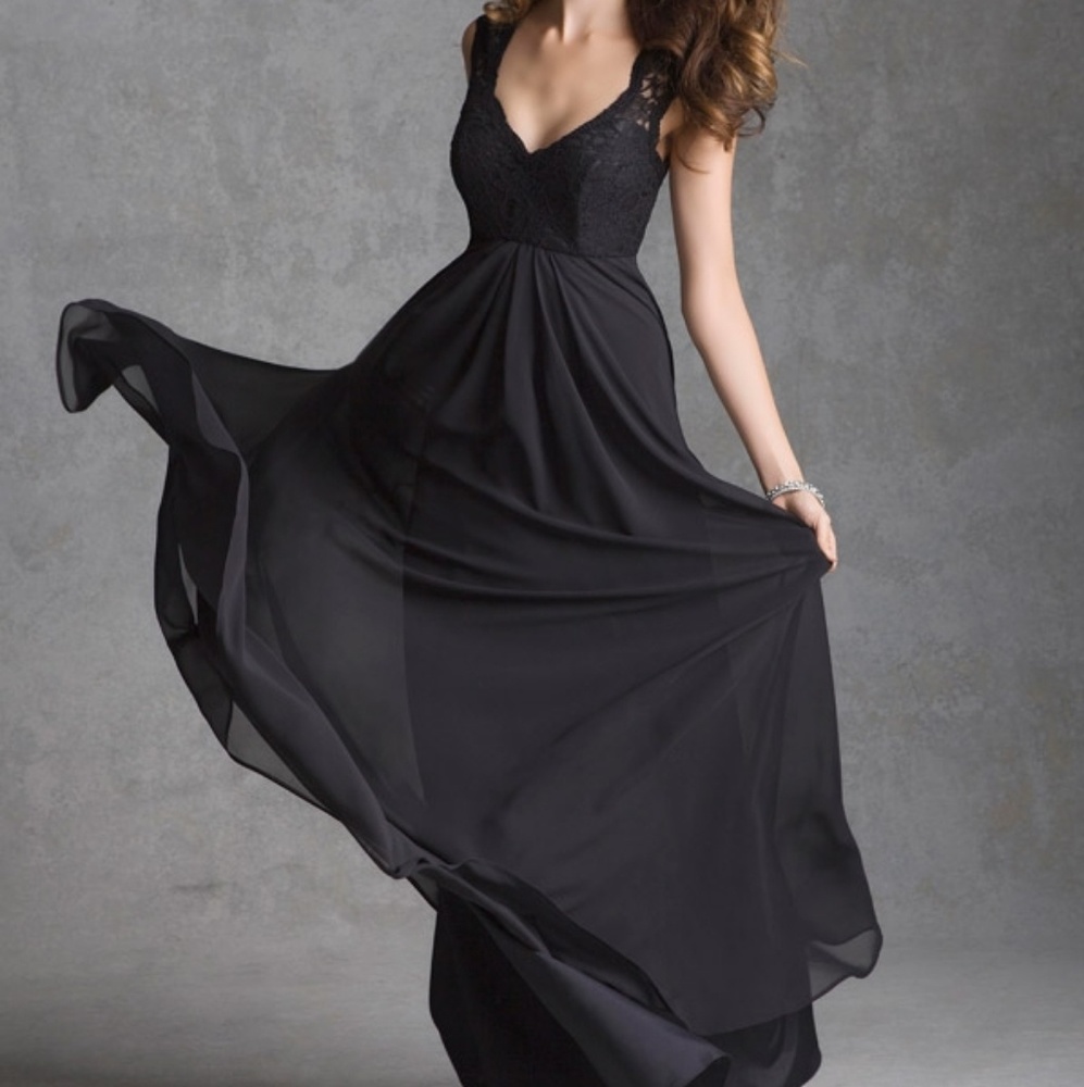 Navy Blue Mori Lee Formal Prom or Bridesmaid Dress