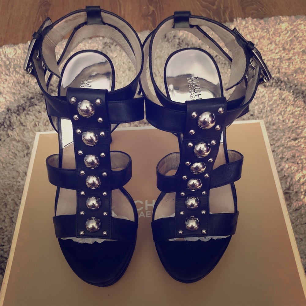 Michael Kors Stud front open toe heels