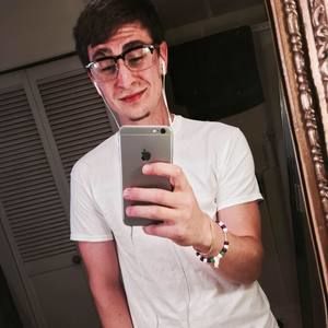 Meet your Posher, Bryce