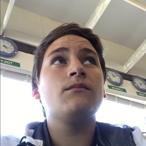 Meet your Posher, Maxwell