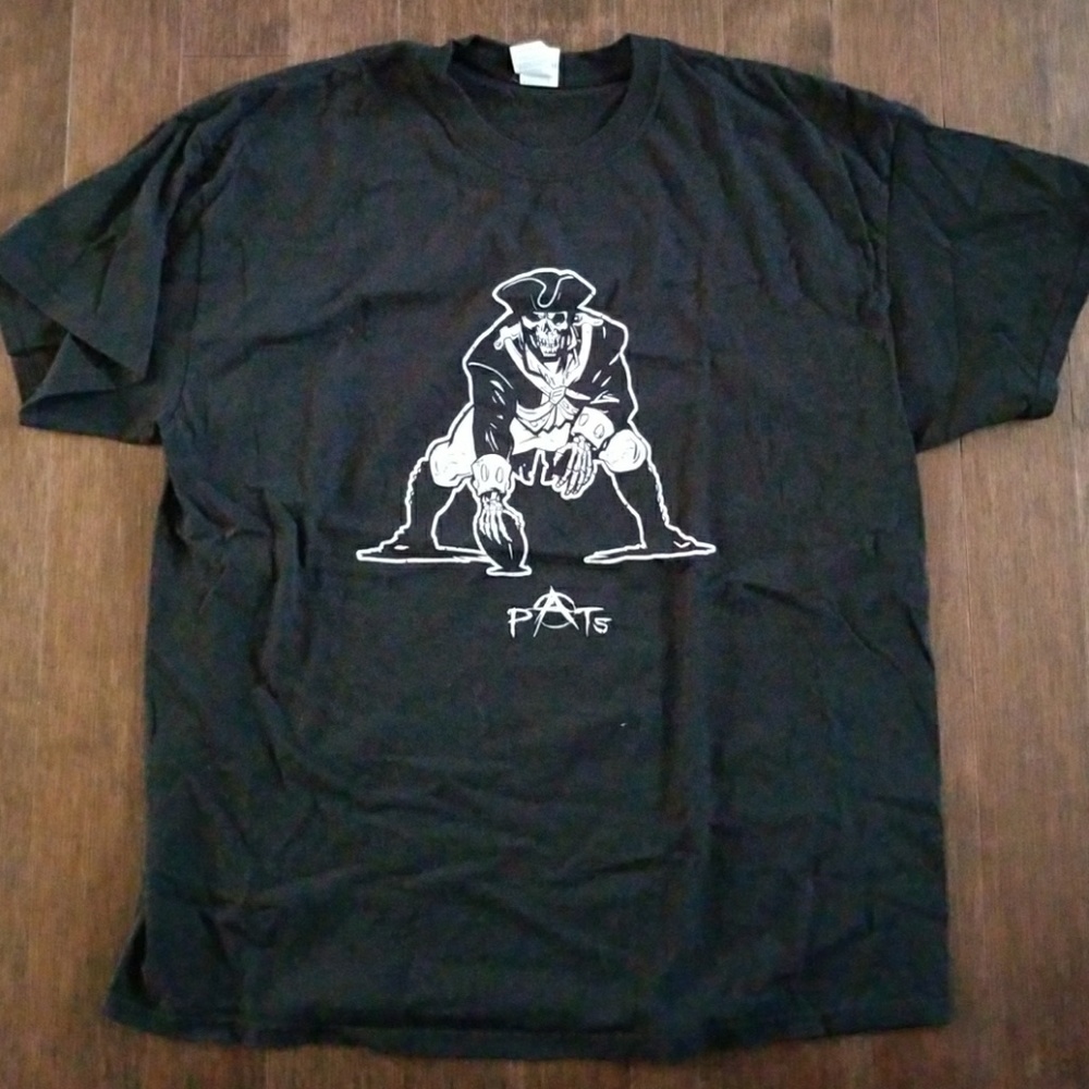 Skeletal Pat the Patriot Tee