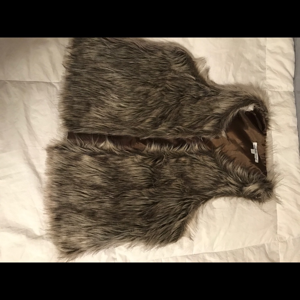 Faux fur vest