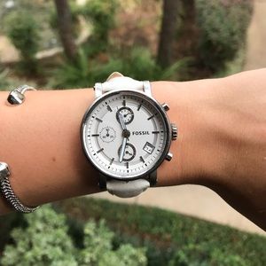 Fossil watch and removable band