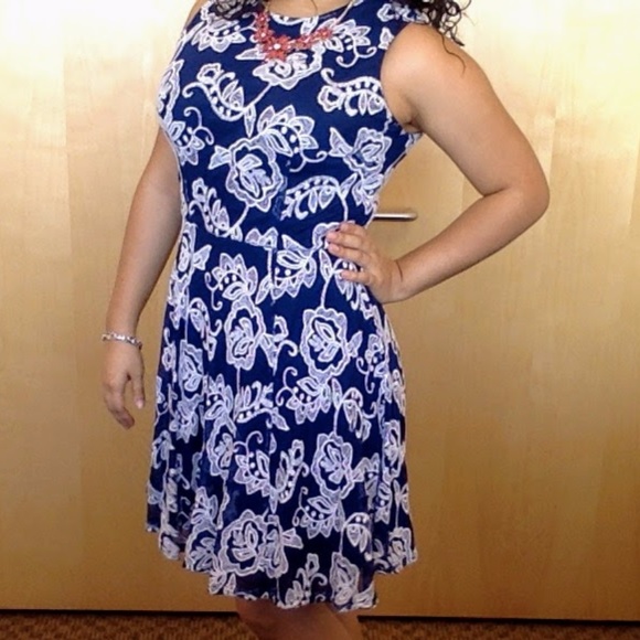 macy's blue and white dress